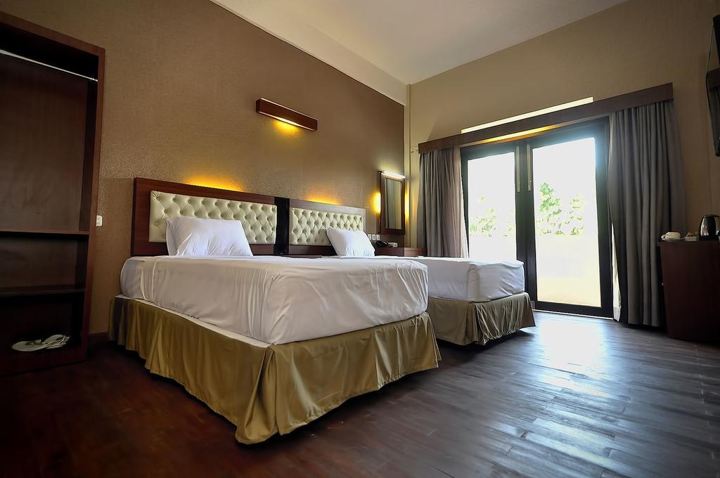 Spencer Green Hotel Batu  Eksteriør billede