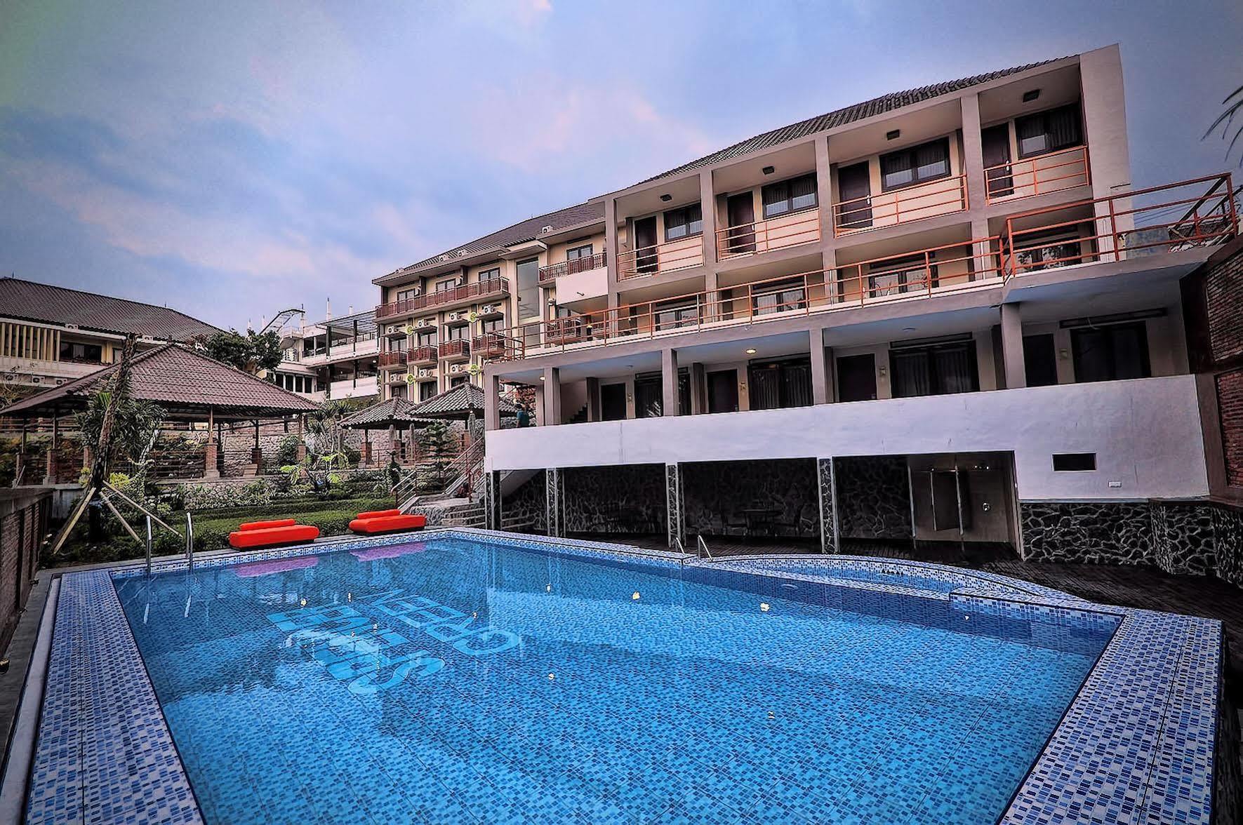 Spencer Green Hotel Batu  Eksteriør billede
